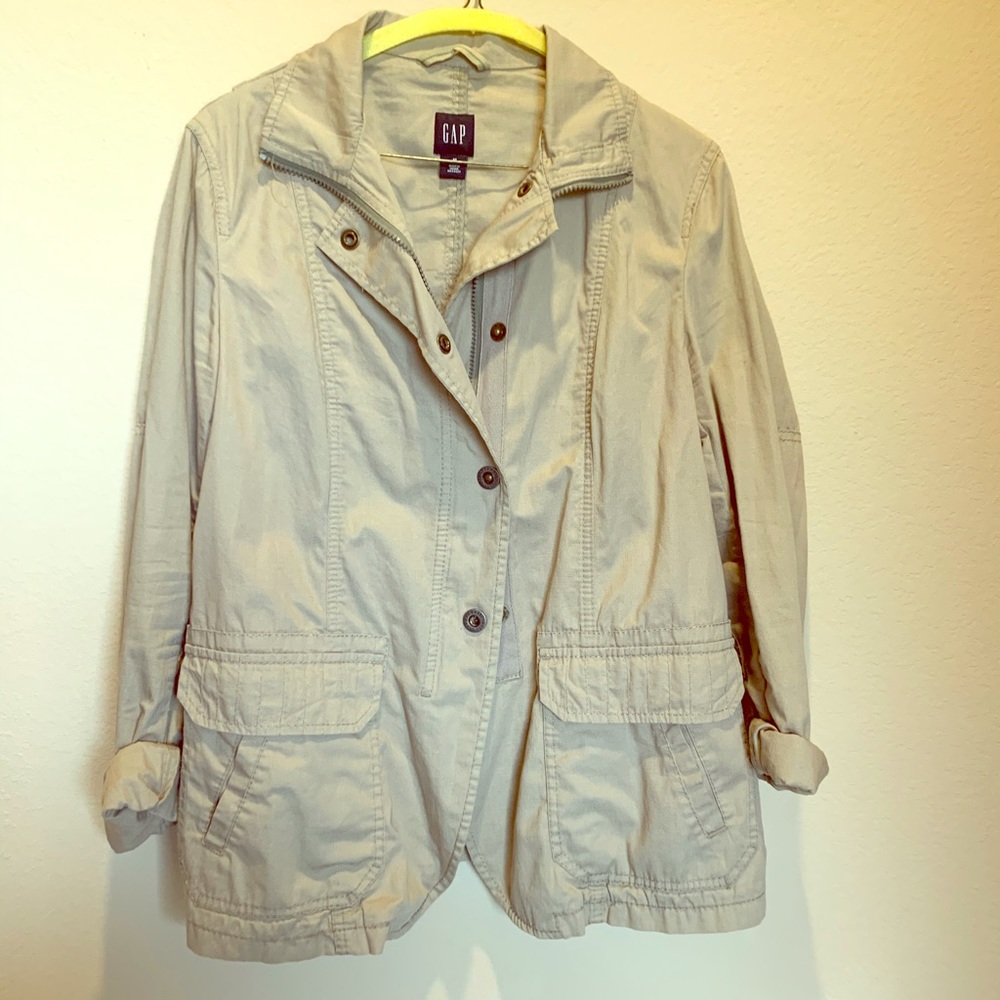 Gap khaki/tan light weight jacket